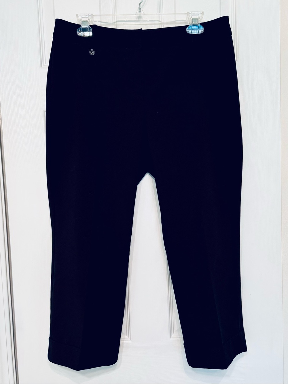 New York & Company Black Cuffed Cropped Pants Women’s Size 10 22” Inseam